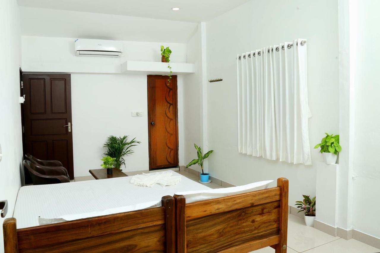 Bethesda Inn Kochi Eksteriør billede