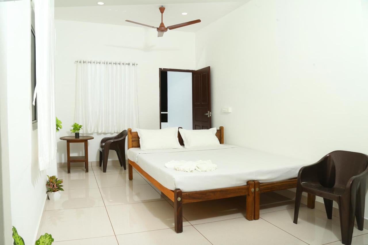 Bethesda Inn Kochi Eksteriør billede