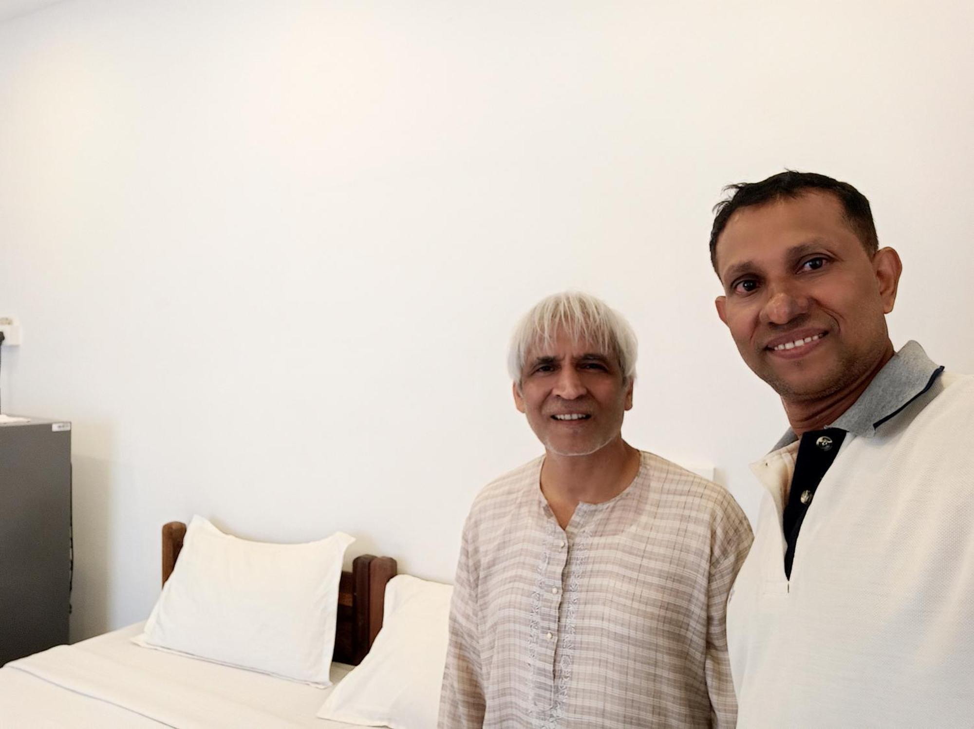 Bethesda Inn Kochi Eksteriør billede