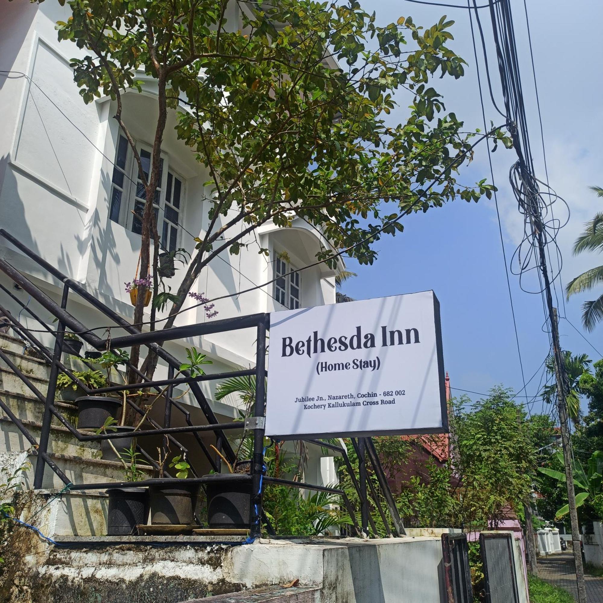 Bethesda Inn Kochi Eksteriør billede