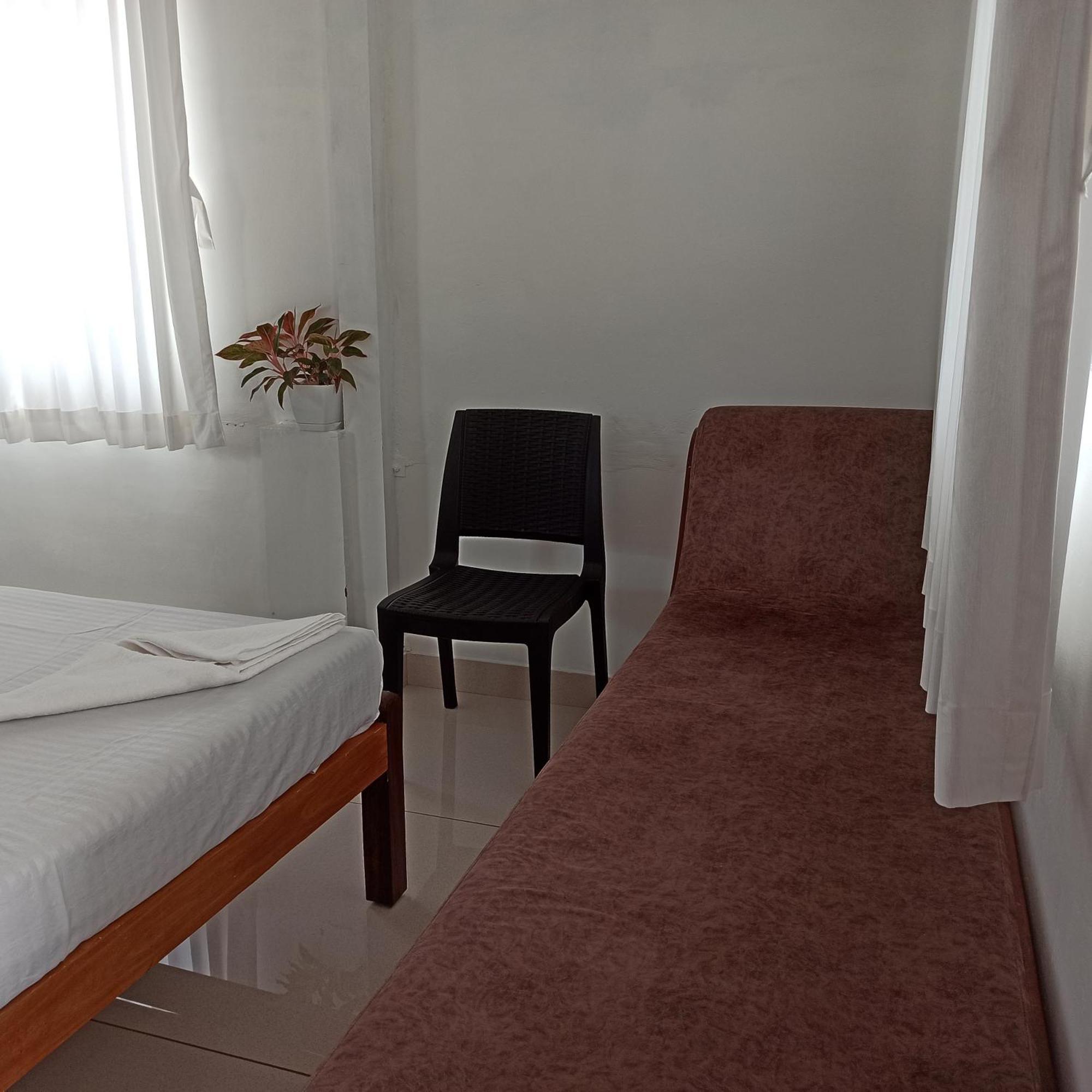 Bethesda Inn Kochi Eksteriør billede