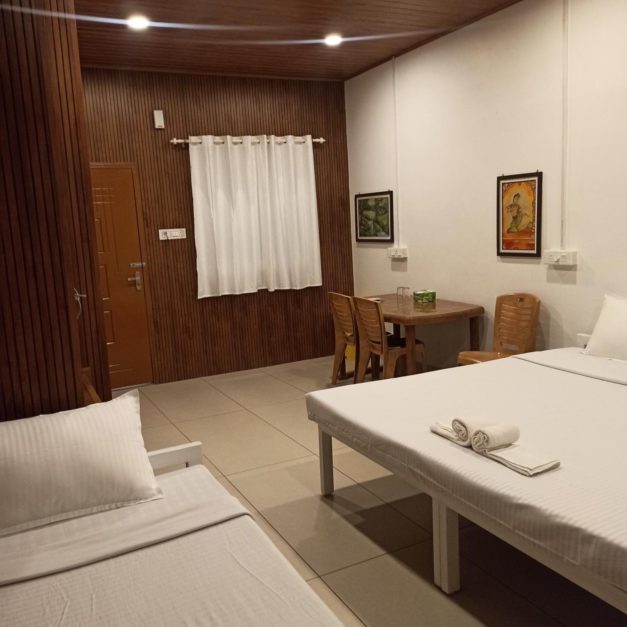 Bethesda Inn Kochi Eksteriør billede