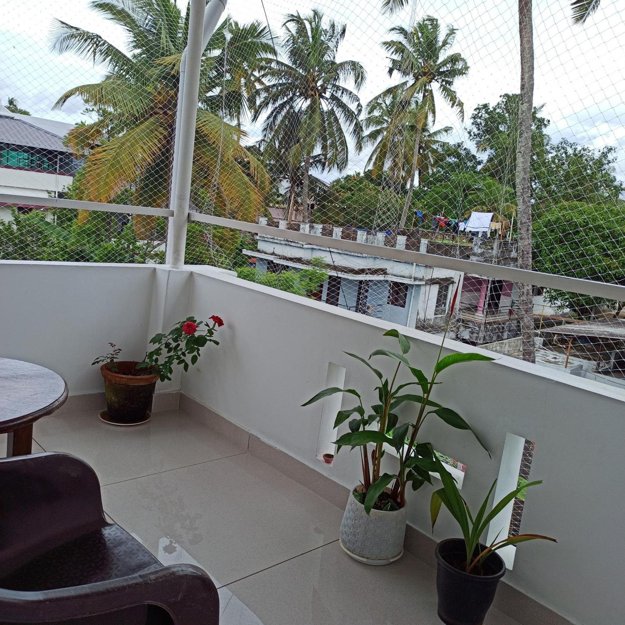 Bethesda Inn Kochi Eksteriør billede